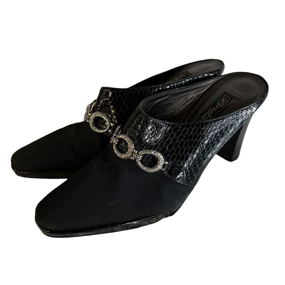 Brighton Singer Black Clogs‎
